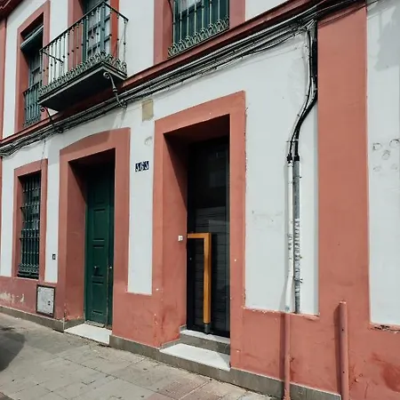 Modern And Wide- 1bd 1bth- Triana Daire *